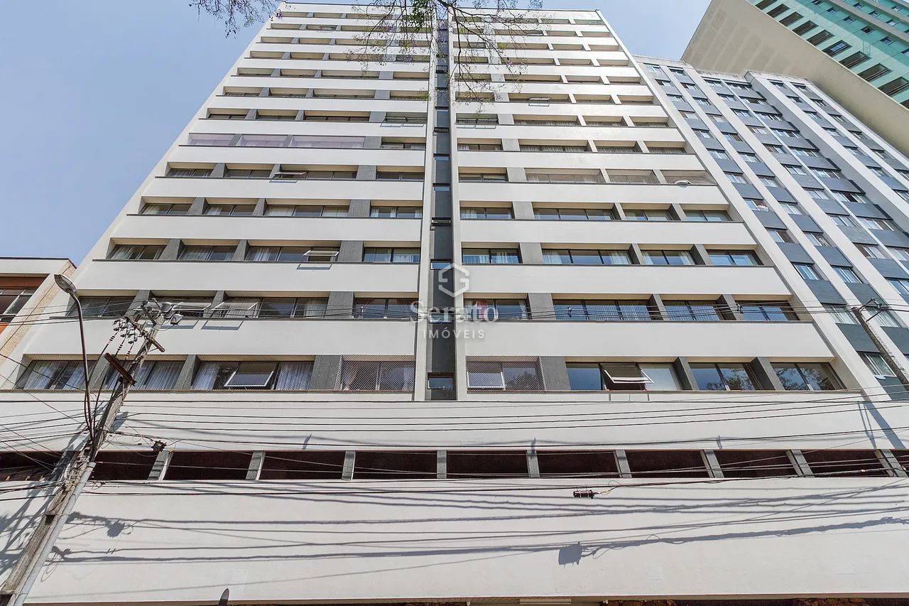 Apartamento à venda com 3 quartos no Centro!