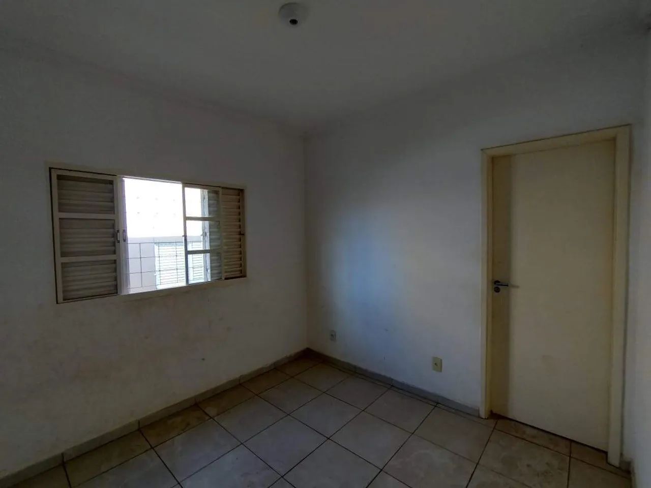 Apartamento no Bairro Jardim Itaporã, 2 quartos, 1 suíte, 1 vaga, RESIDENCIAL ANTONIO SERG - Foto 4