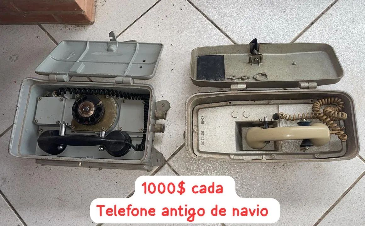 Telefone antigo de navio 