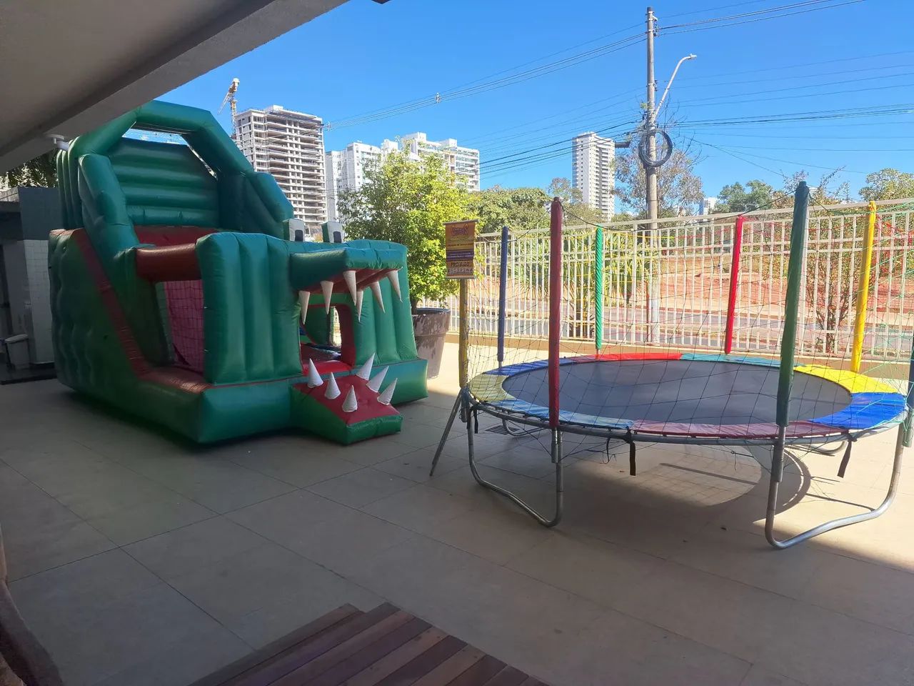 Aluguel de brinquedos /  locação de brinquedos 