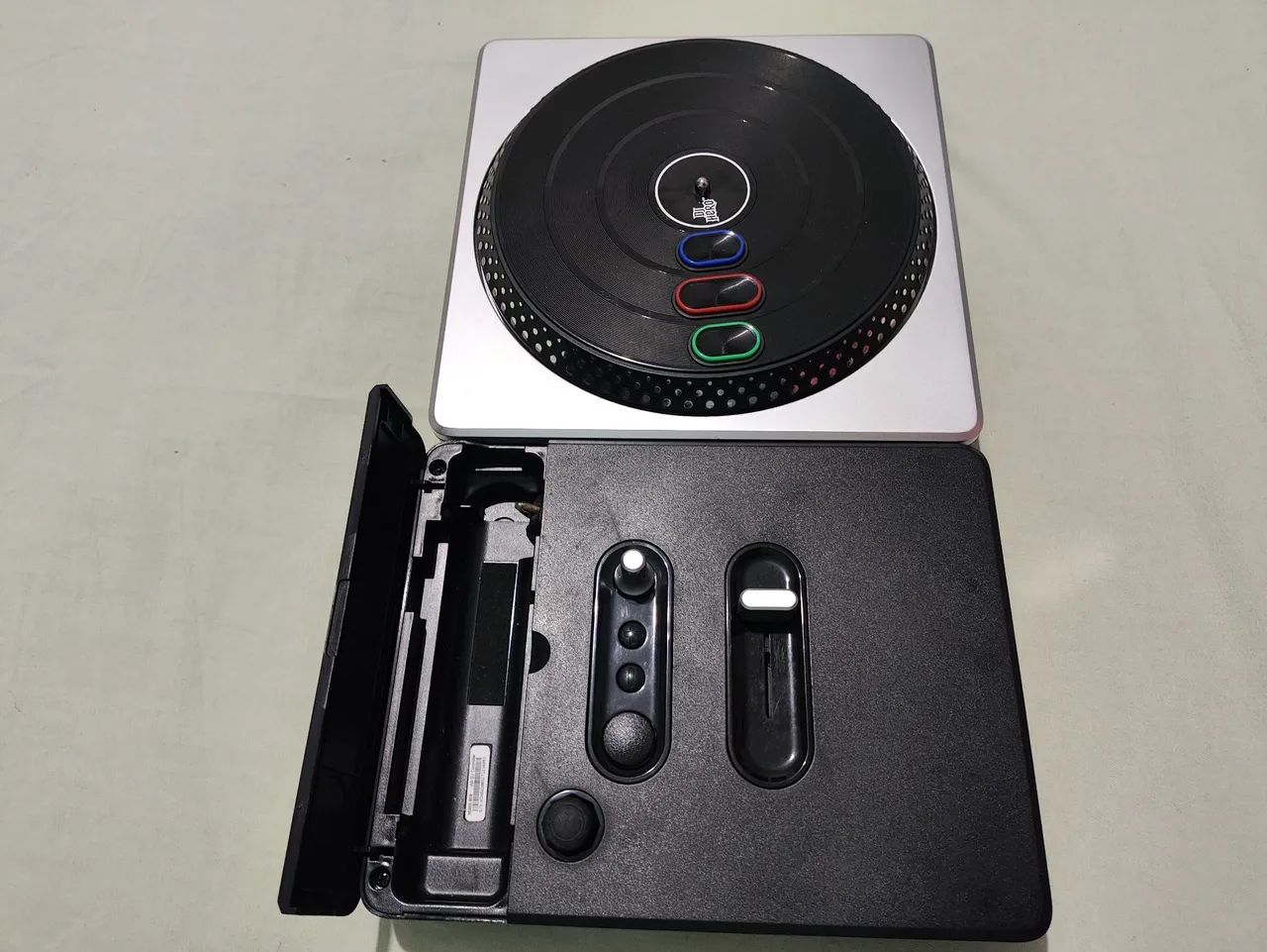 Mesa de som DJ Hero Nintendo Wii - Foto 3