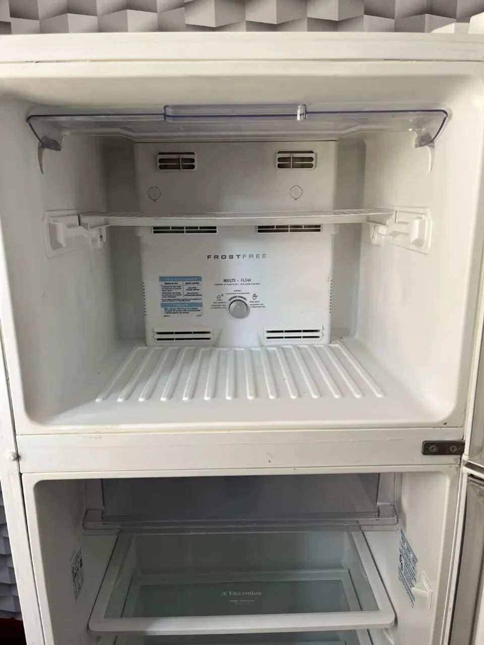 Geladeira Eletrolux  - Foto 4