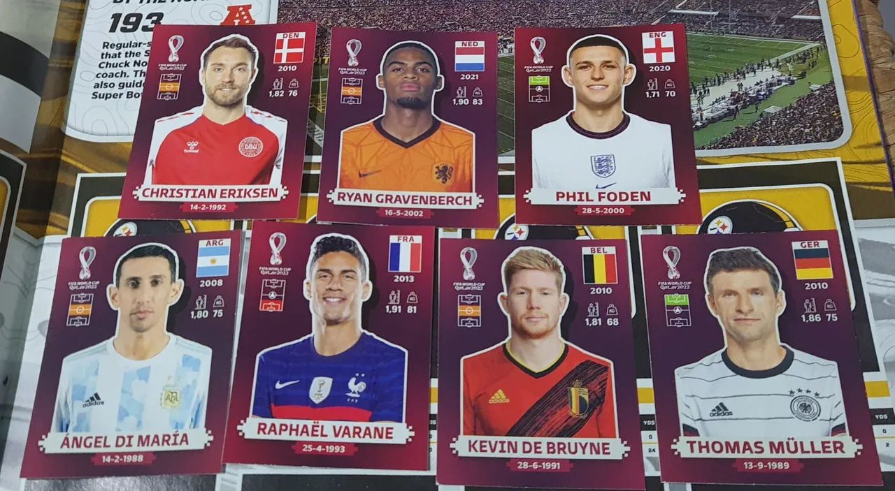 7 Figurinhas Copa Oryx Edition Panini Modena - Foto 2