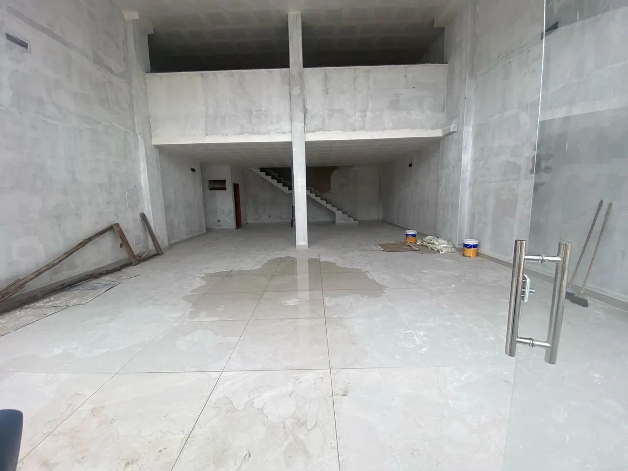 Aluga-se ponto comercial com mezanino  - Foto 4