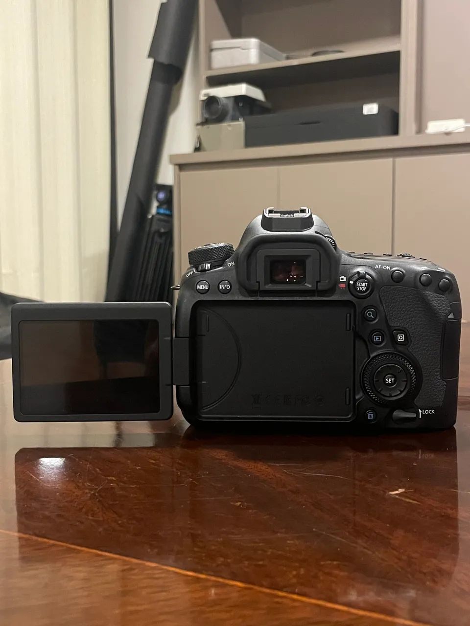 Canon 6d Mark II USADA COMO NOVA NA CAIXA - Foto 2