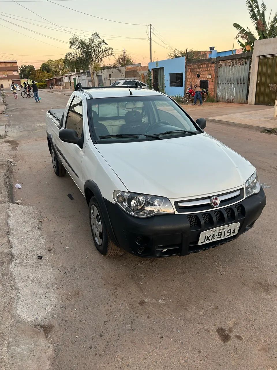 Fiat Strada 1.4 MPI Fire Flex 8V CS 2012