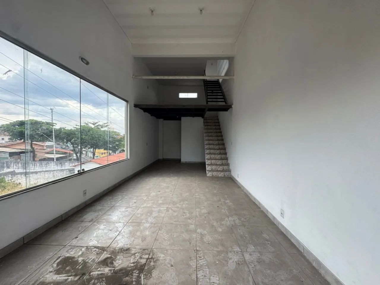 Loja / Salão / Ponto Comercial para alugar em Belo Horizonte