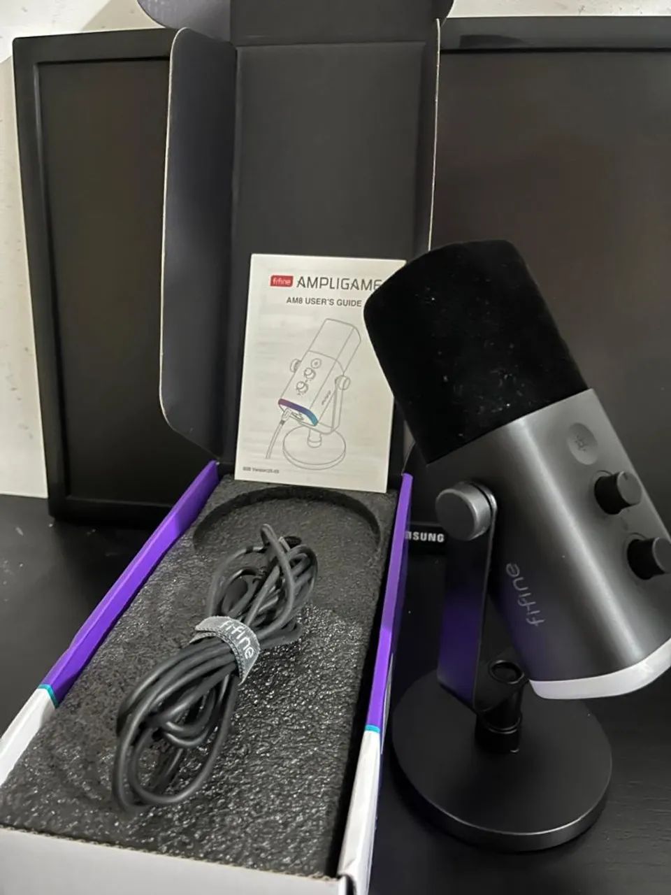Microfone AM8+Braço Articulado