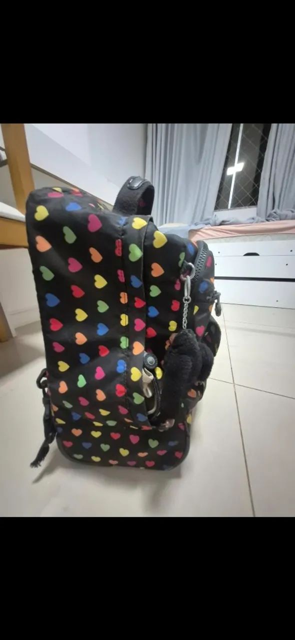 Mochila Kipling original com rodinhas - Foto 2