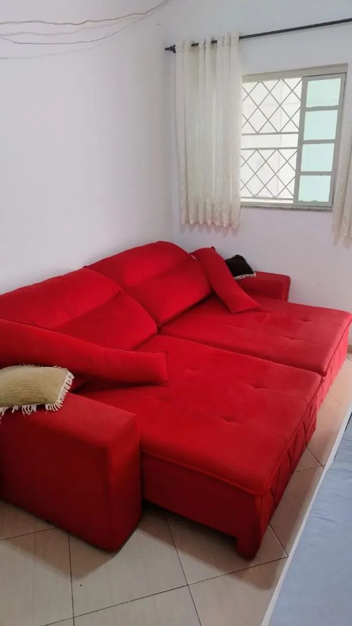Sofá vermelho retrátil e reclinável novo - Foto 4
