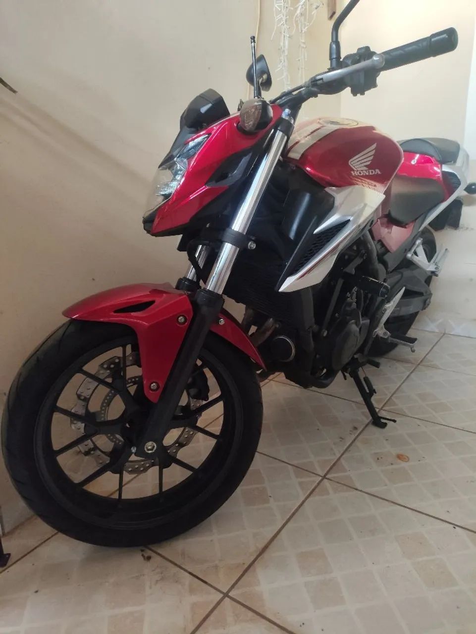 HONDA CB 500F 2019