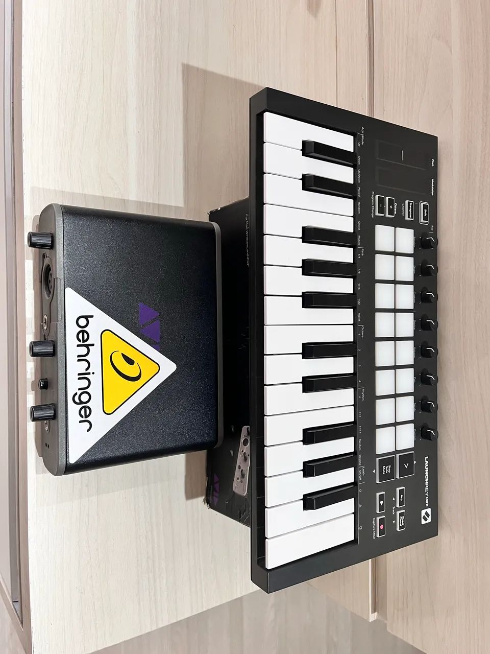 Kit Home Studio Lauchkey Mini + Interface - Foto 3