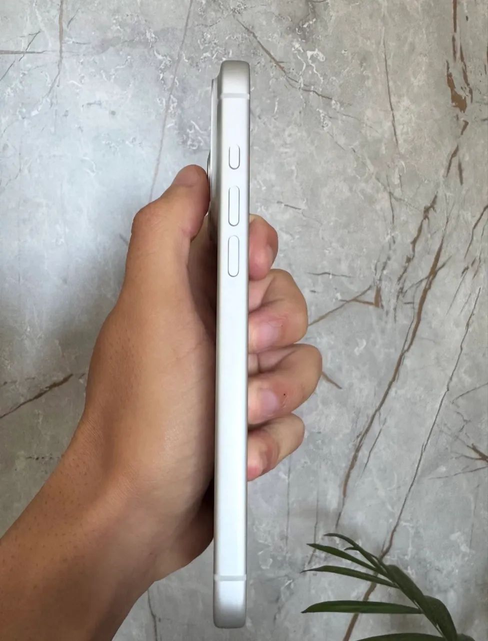 iPhone 17 Pro Max 256GB Silver 4 meses de uso!!  - Foto 2