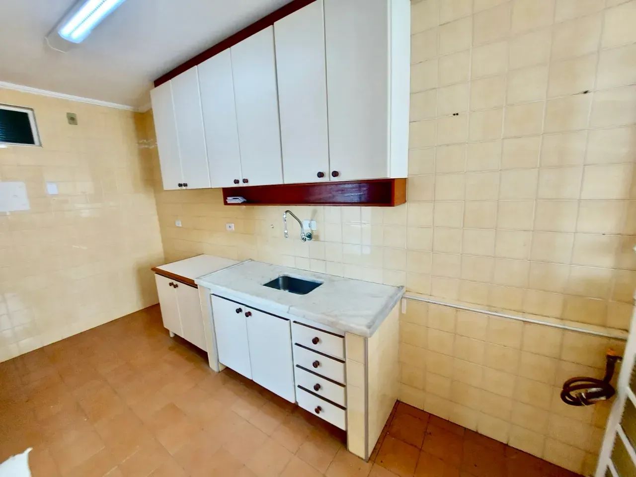 2 Quartos | 77m² | Sala Ampla | Garagem Coberta | Jardim das Paineiras - Foto 3