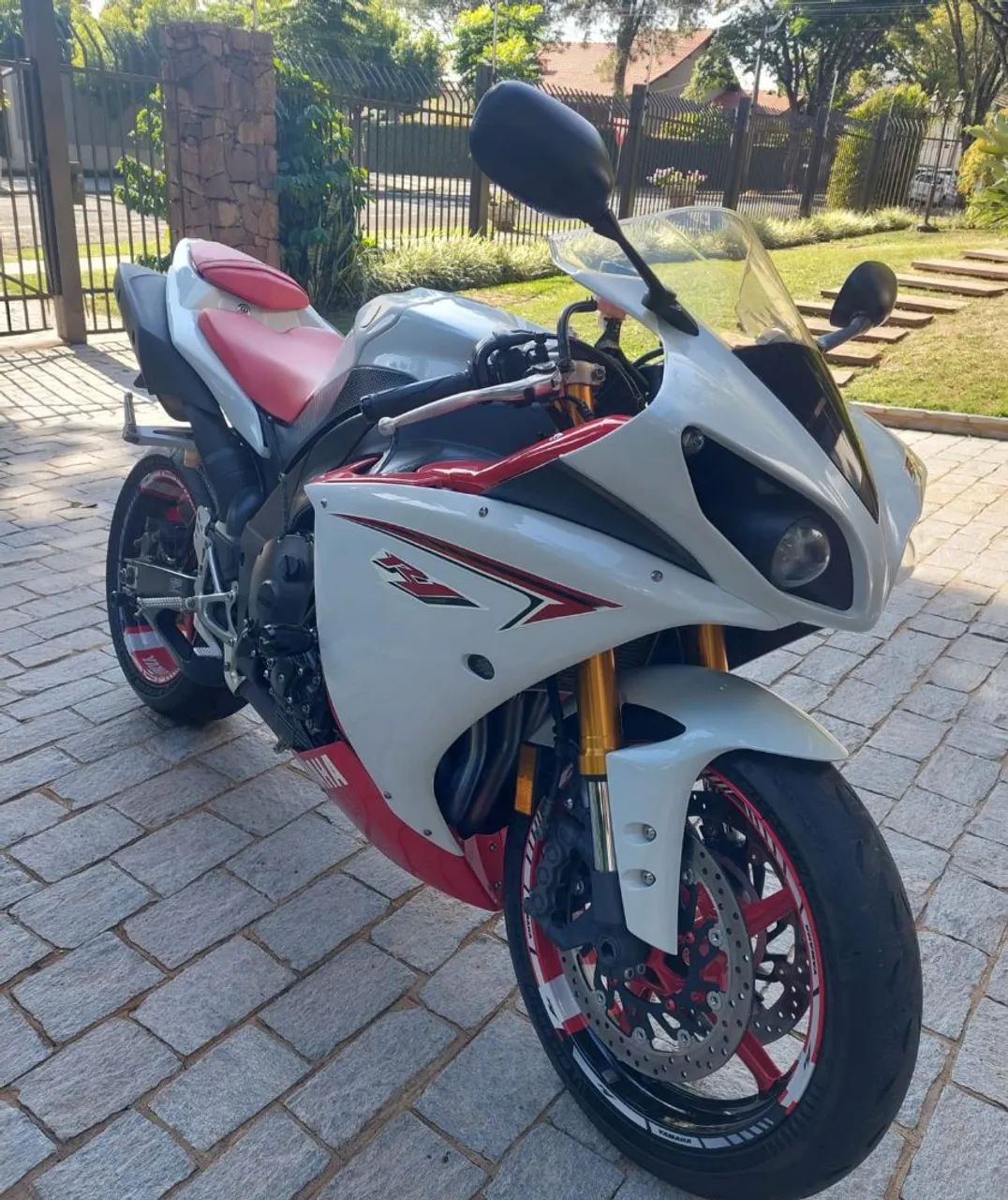 Yamaha YZF R1 - Foto 3