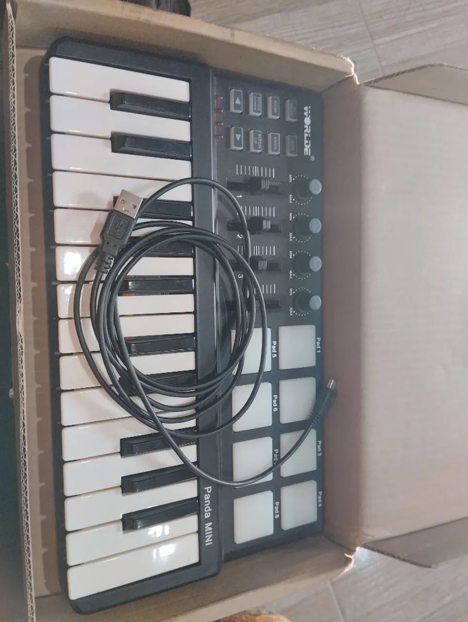 Vendo controlador musical WORLDW