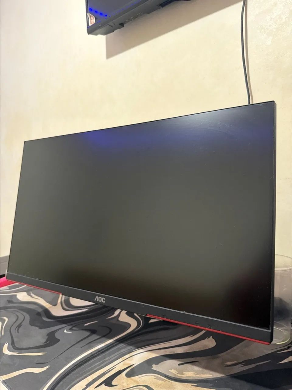 MONITOR AOC 24p 240hz ( com detalhe )
