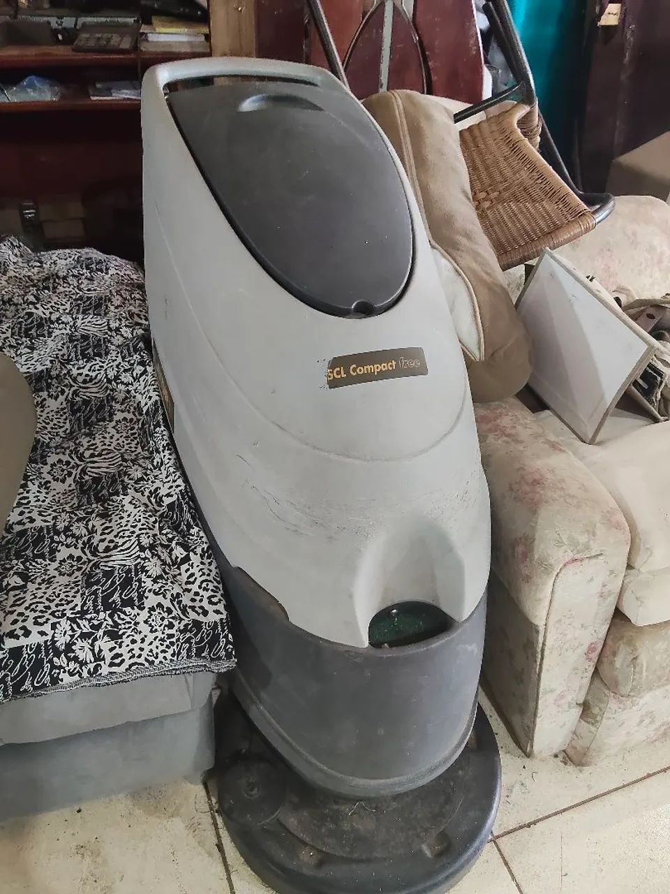 Máquina de lavar e secar piso - Foto 3