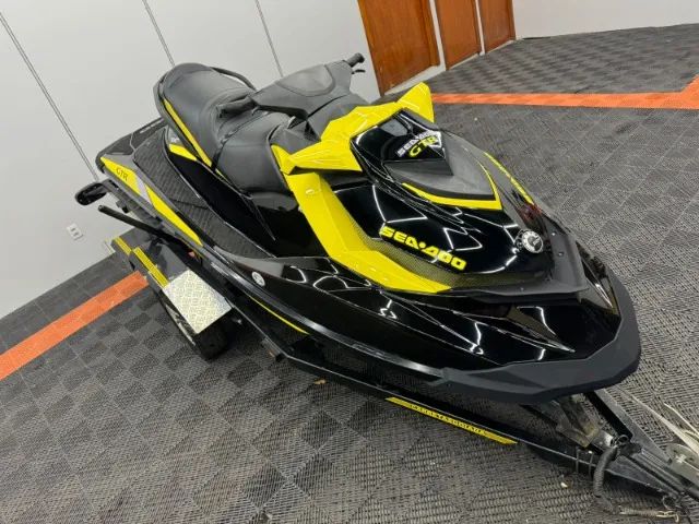 Jet Ski Sea-Doo GTR 215 - Foto 2