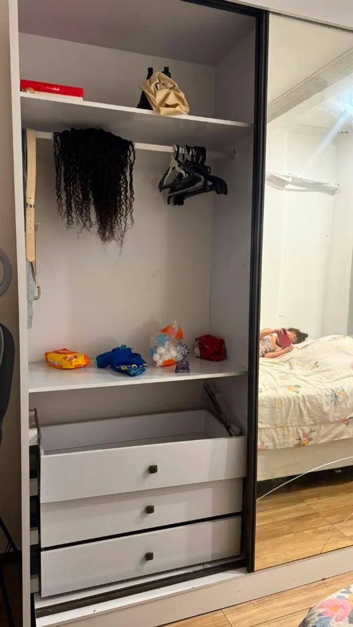 Guarda roupa com  porta de correr  - Foto 4