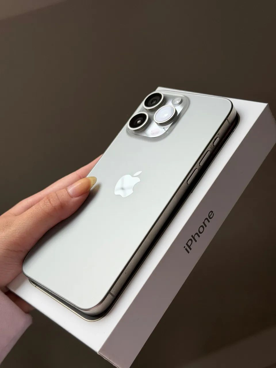 IPHONE 15 PRO MAX BRANCO 256GB PERFEITO ESTADO - Foto 5