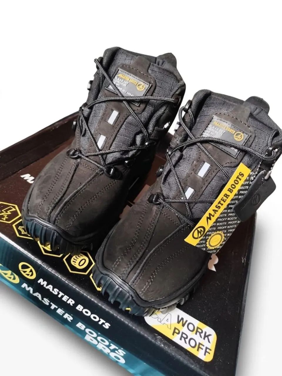 Bota de Couro - Master Boots (NOVA/NUNCA USADA)
