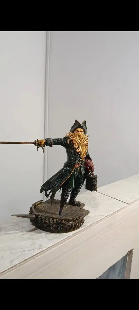 Actiin figure Davy Jones (Pirata do Caribe)