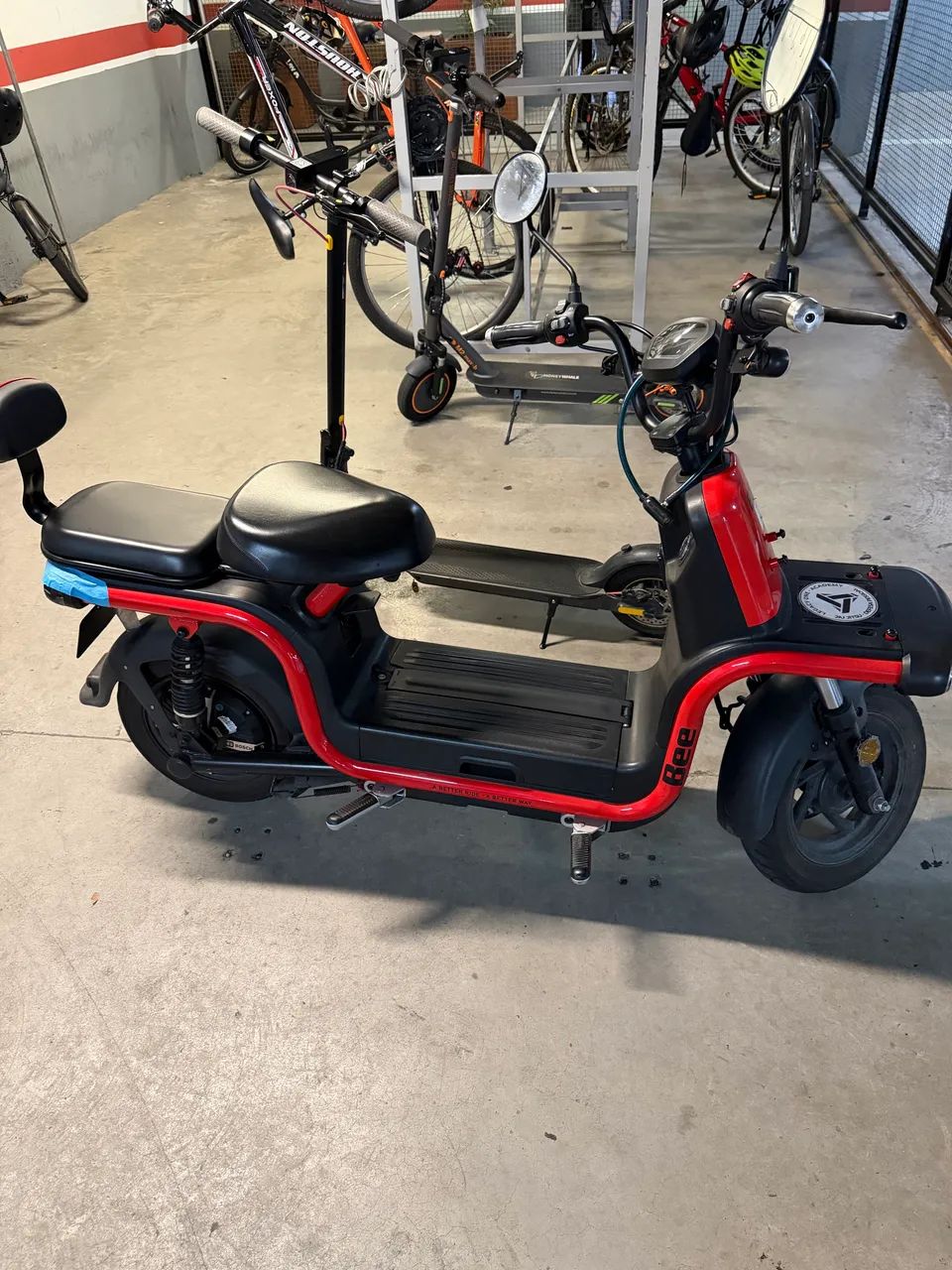 Bicicleta Bee Elétrica U1 800w - Scooter - Foto 2