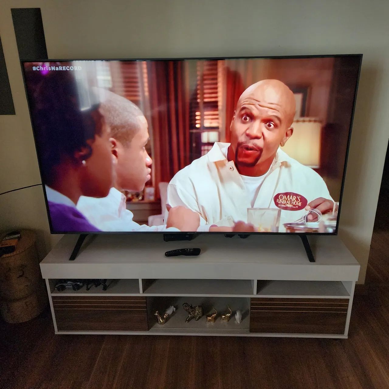 Smart Tv Lg 70 Polegadas 4k Muito Nova - Foto 2