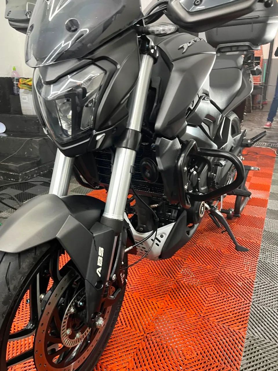 BAJAJ DOMINAR 400 - 2025 - Foto 3