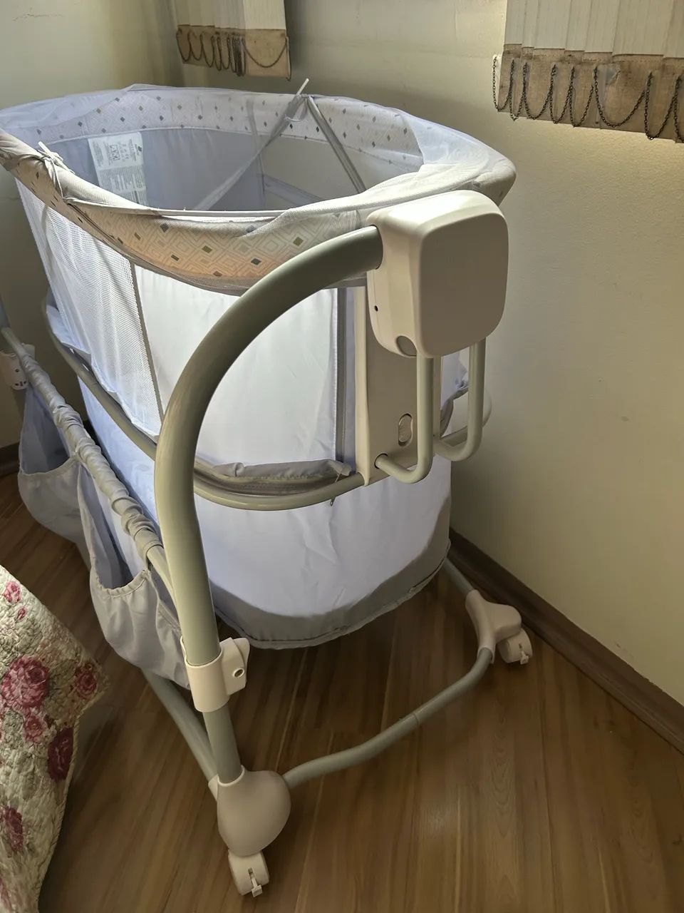Berço que balança e toca música automaticamente  - Foto 2