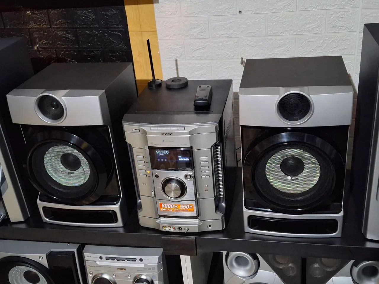 Par de caixas para Receiver  - Foto 5