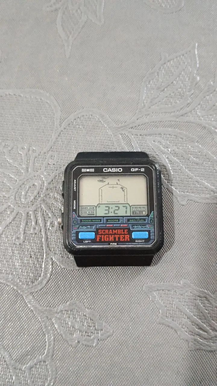 Relógio Casio scramble fighter.