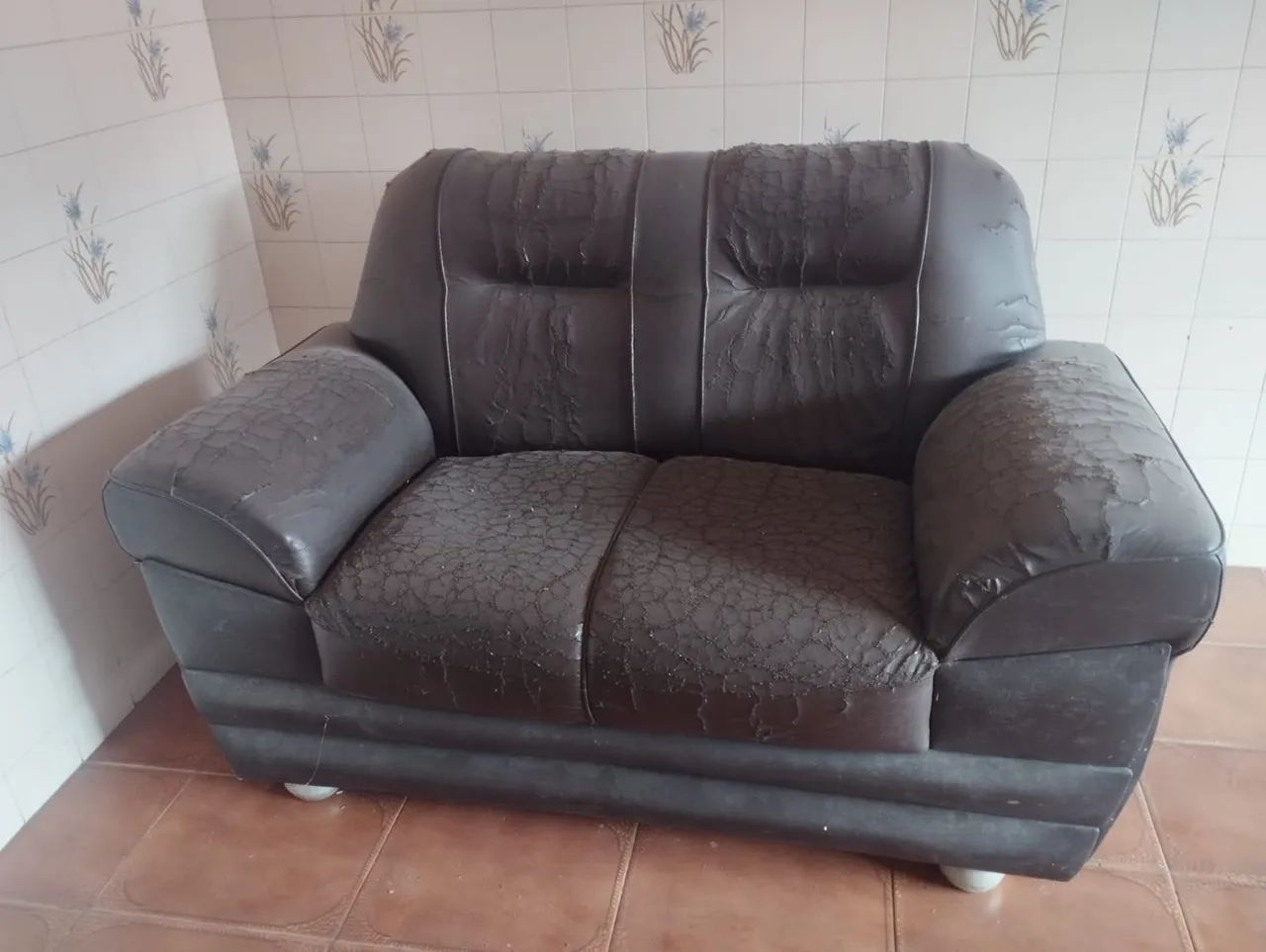 2 sofás por apenas 120,00 - Foto 2