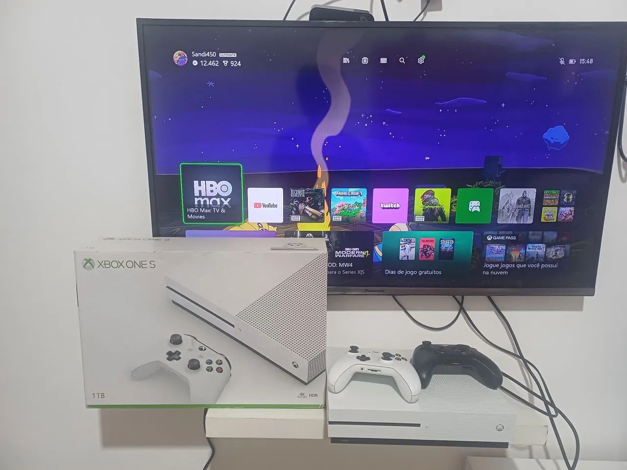 XBOX ONE S  1 TB NA CAIXA