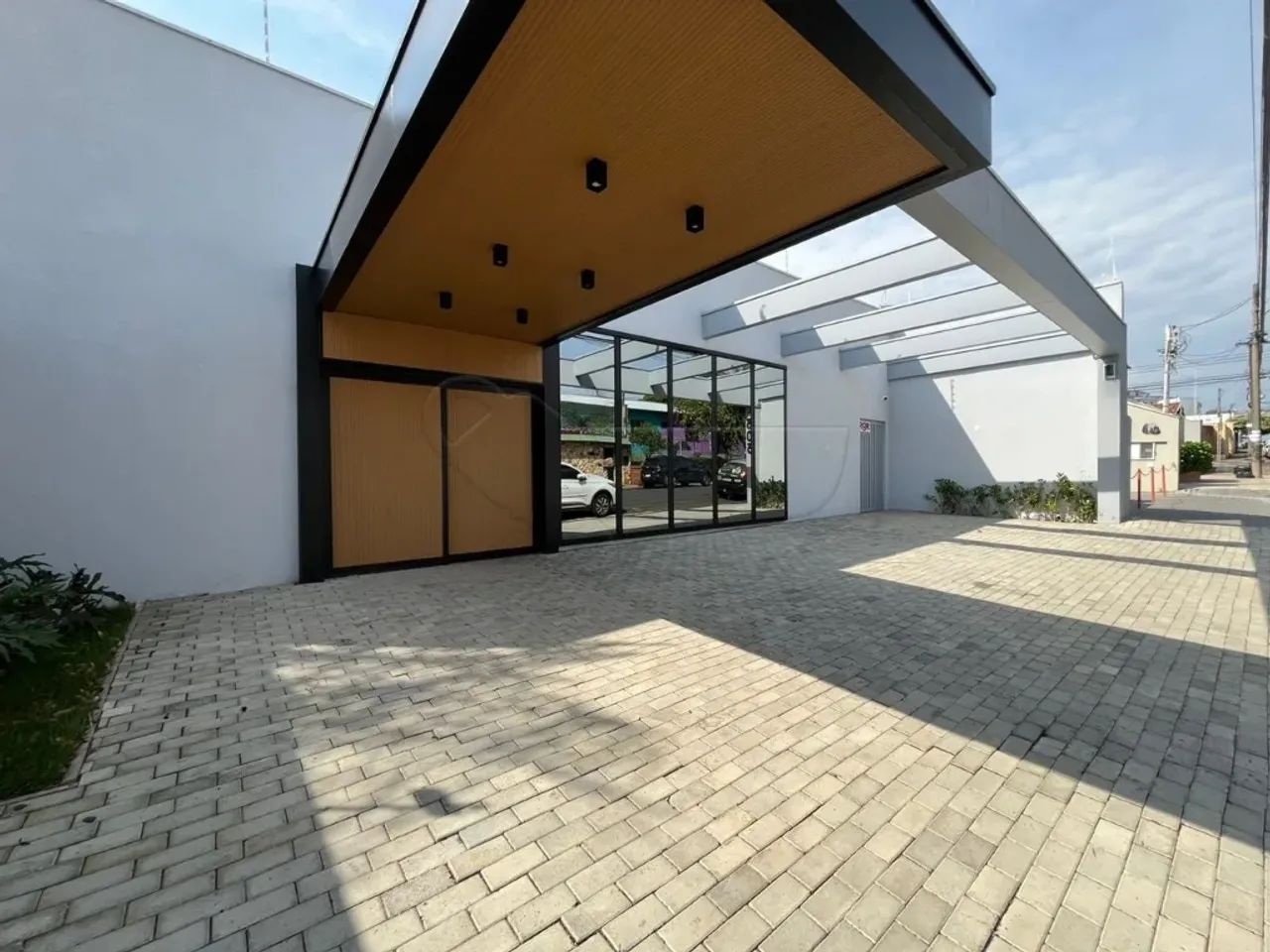 Salão comercial com 349m² de área útil na Vila Claudia. - Foto 2