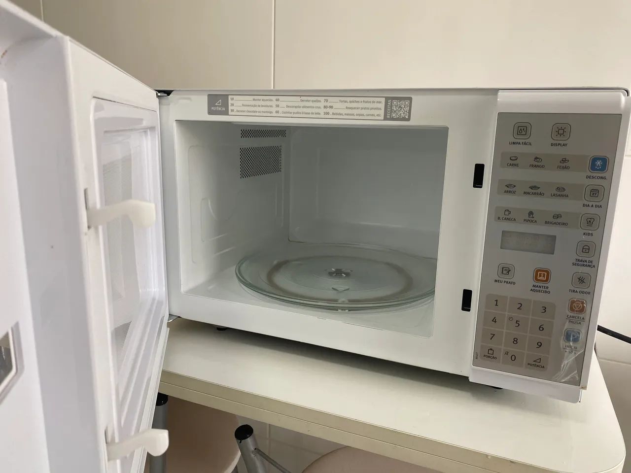 Microondas Electrolux 3L branco  - Foto 2