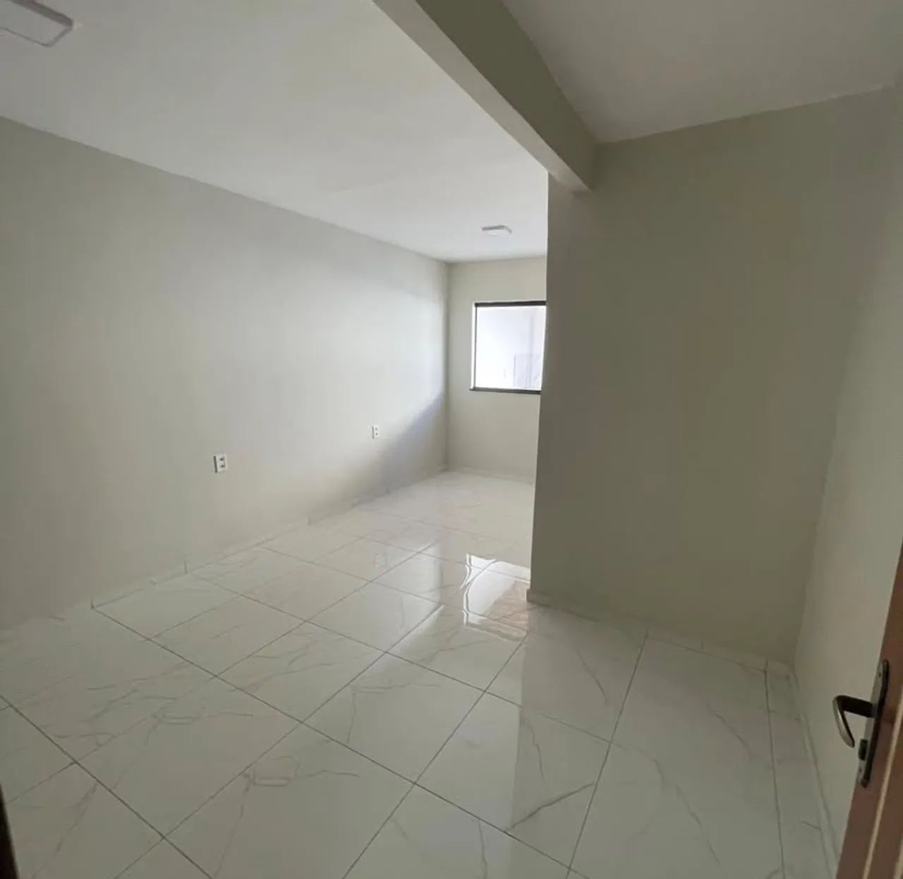 P18 IMÓVEL A VENDA NO RESGATE
