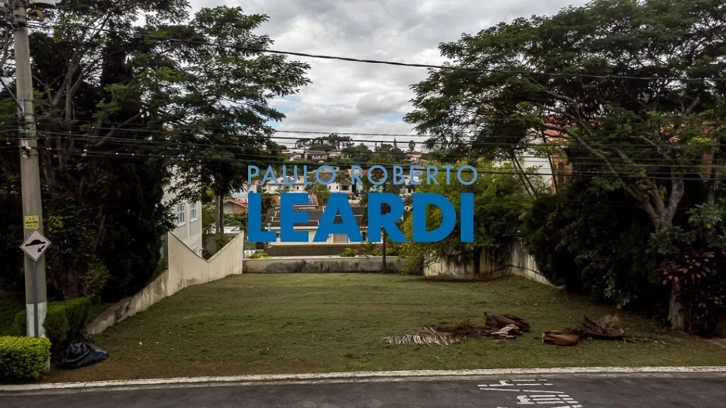 TERRENO EM CONDOMÍNIO - ALPHAVILLE 12 - SP