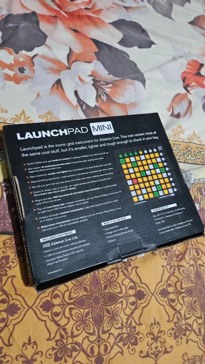 Controlador Novation Launchpad Mini Mk2 - Foto 5