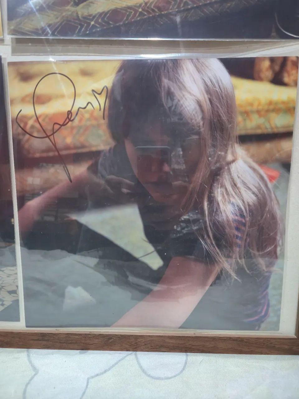 Taylor Swift サイン入りアルバム「Midnights」額装 SIGNED Taylor Swift Midnights Moonstone Blue CD with Hand Signed