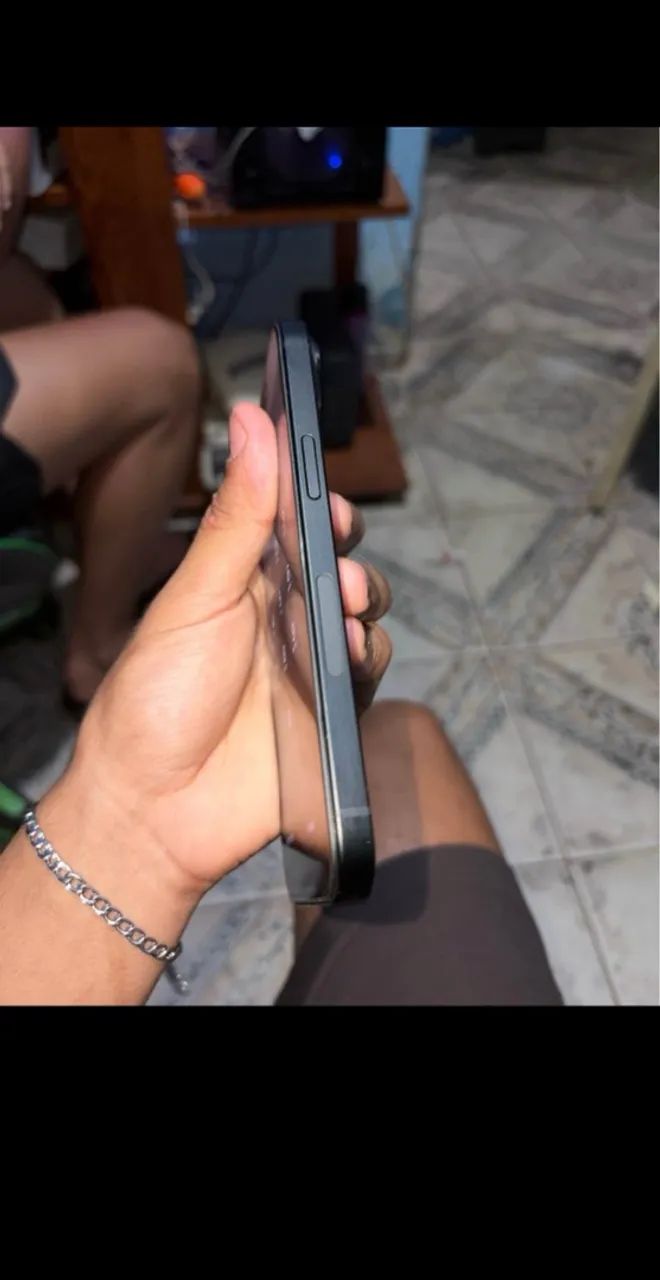 iPhone 15 normal  - Foto 5