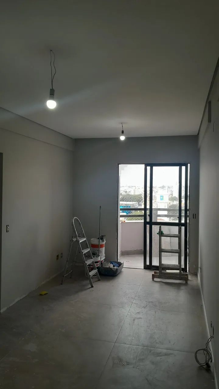 PEDREIRO DISPONÍVEL 