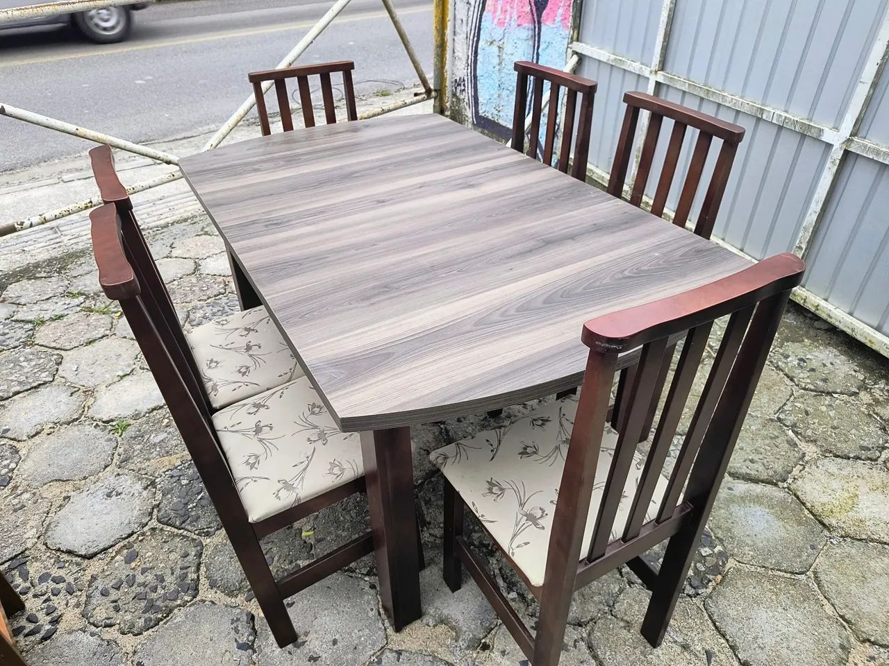 Mesa com 6 cadeiras  - Foto 3