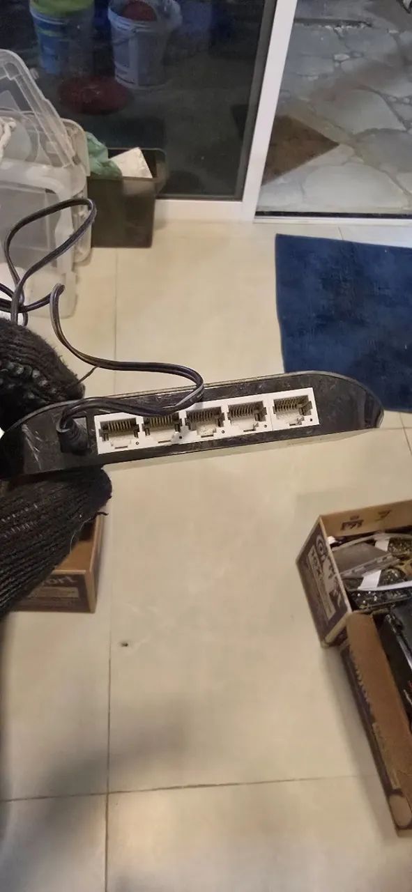 Switch TP-Link TL-SG1005D 5 Portas Gigabit - Funcionando - Foto 2