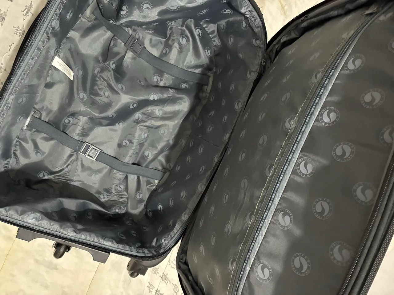 Mala de viagem (com defeito) - Foto 3