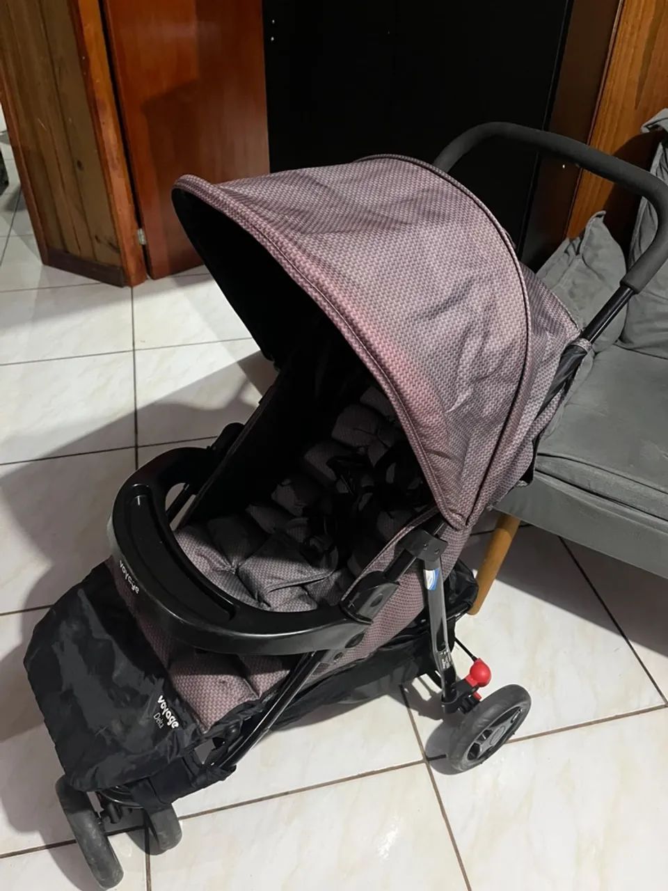 Carrinho de bebê voyage  - Foto 2