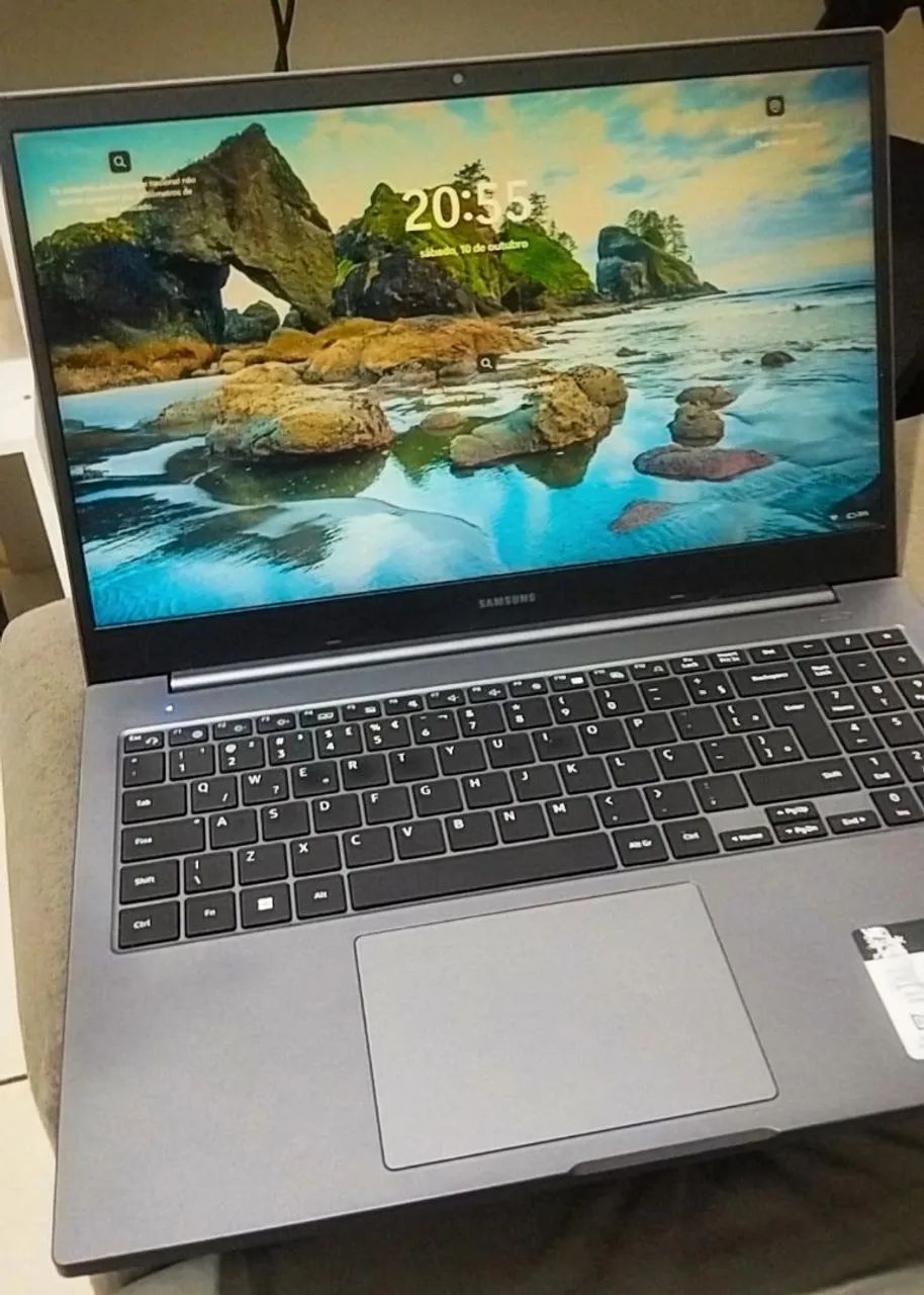 Samsung book 256gb nvme Intel celeron