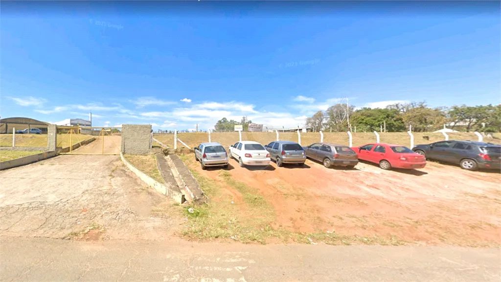 Área com 7743,62m2, já com platô e rampa de acesso - Foto 3