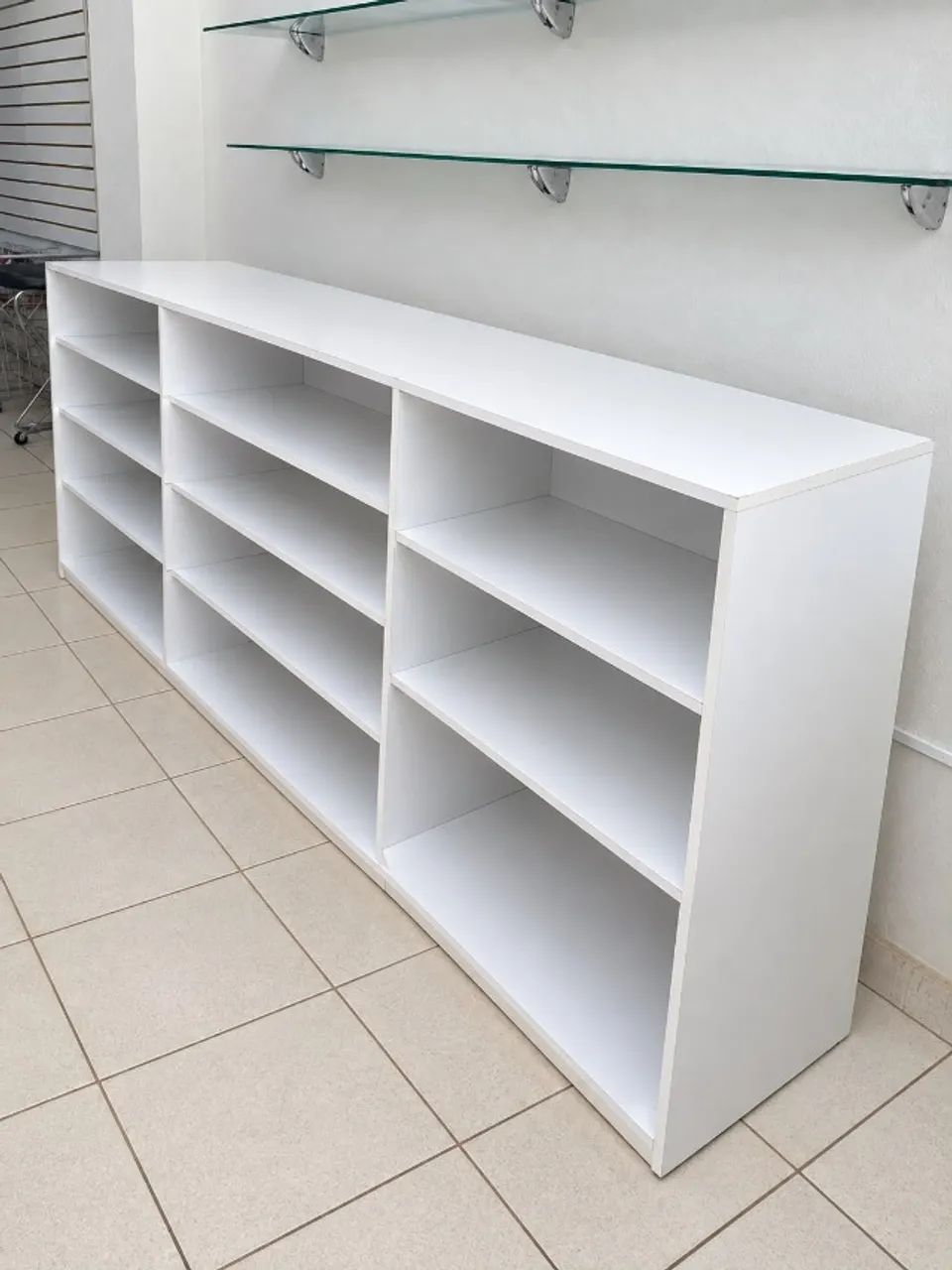 GÕNDOLA DE MDF